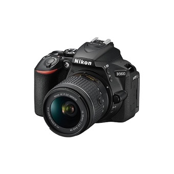 格安レンタル】Nikon D5600 ダブルズームキット 18-55 VR + 70-300 VR | Rentry[レントリー]