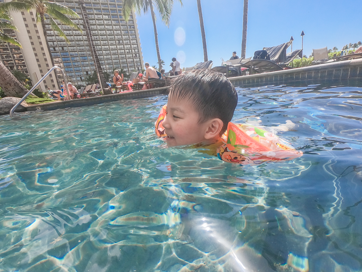 GoPro HERO7 Black 初心者セットを持って家族でハワイ旅行♪